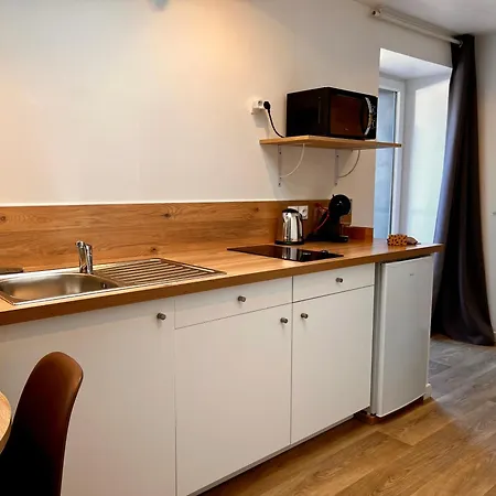 Apartament Le Quarante Cinq -6 *