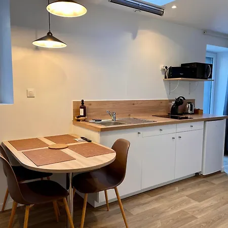Apartament Le Quarante Cinq -6 *