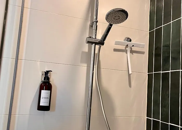 Le Quarante Cinq -6 * Laval (Mayenne)